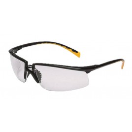 3M Privo protective eyewear with anti-fog treated clear polycarbonate lens. Offers balance between comfort, protection & fashion