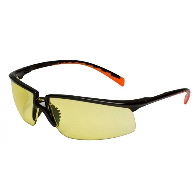3M Privo protective eyewear with anti-fog treated amber polycarbonate lenses for protection from blue light. CSA approved.
