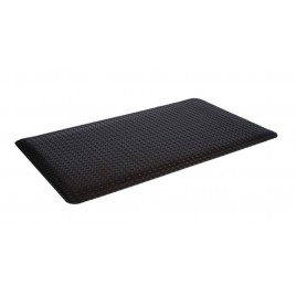 Black anti-fatigue carpet 5/8 in, made of rubberand and Deck Plate on surface .