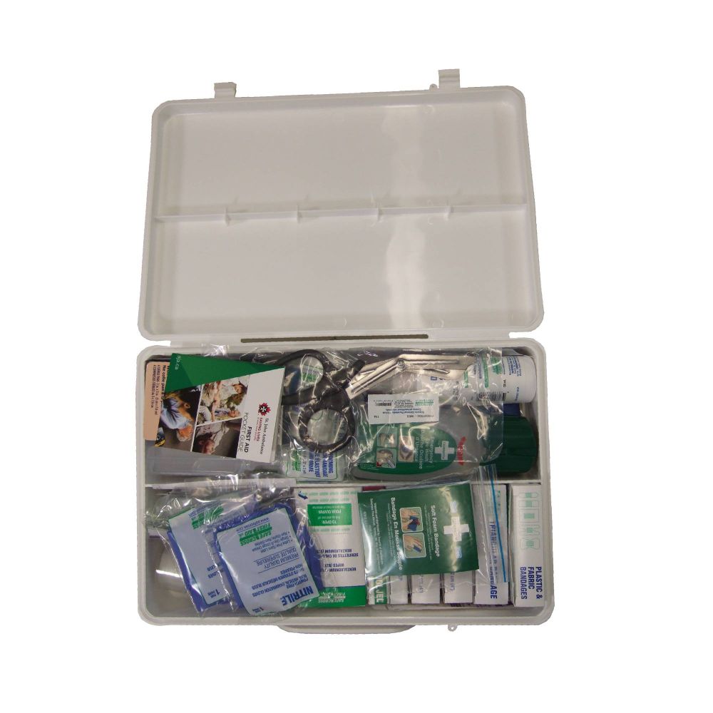 First aid kit with a 31-types of item content for chemical burns care